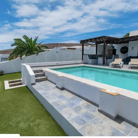 Suenos Private Pool - Jacuzzi And Sea View Villa *